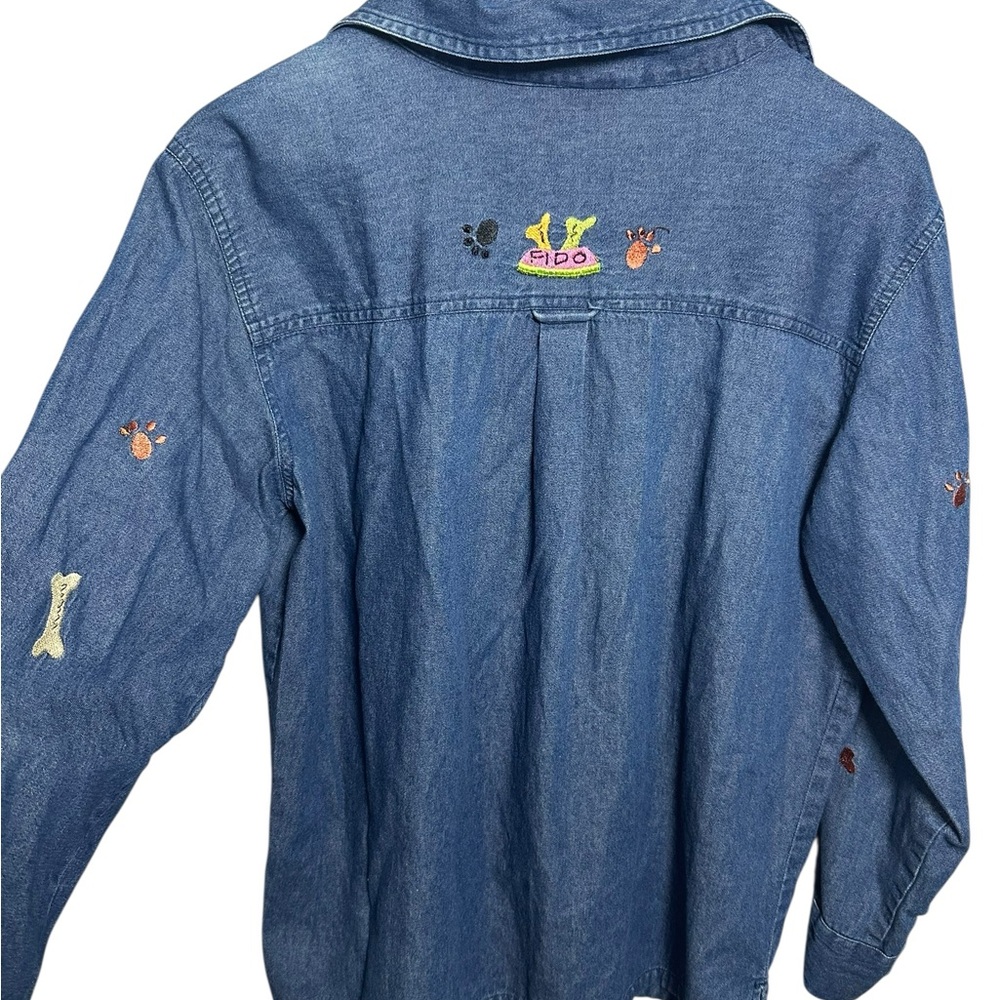 Quacker Factory Blue Denim Button Down Shirt with Dog Embroidery M - Picture 3 of 8